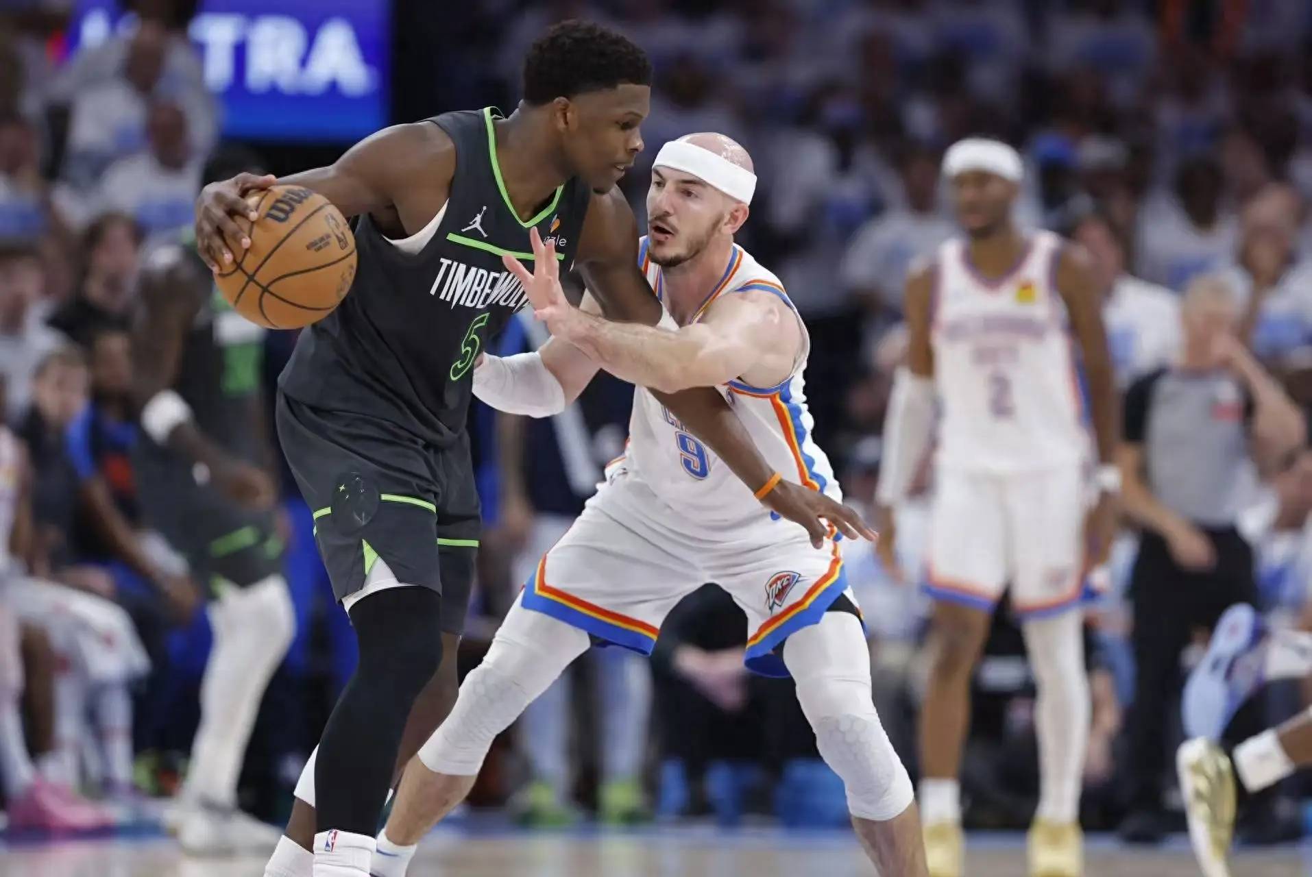 今夜俄克拉荷马雷霆防线松动——CBA季后赛节点到来；底气十足；更衣室氛围转暖的简单介绍